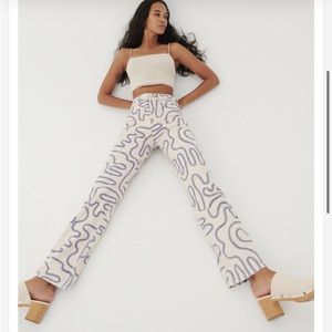 Zara graffiti print jeans. Size US 4. So unique!